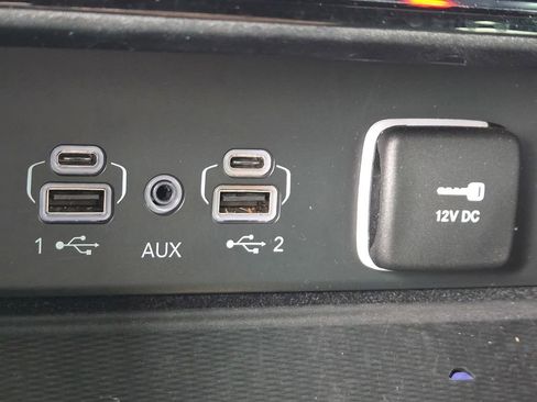 Used 2021 Jeep Grand Cherokee L Overland w/ Luxury Tech Group IV image 18