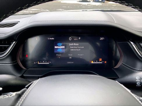 Certified 2024 Jeep Grand Cherokee Overland w/ Trailer Tow Package image 21