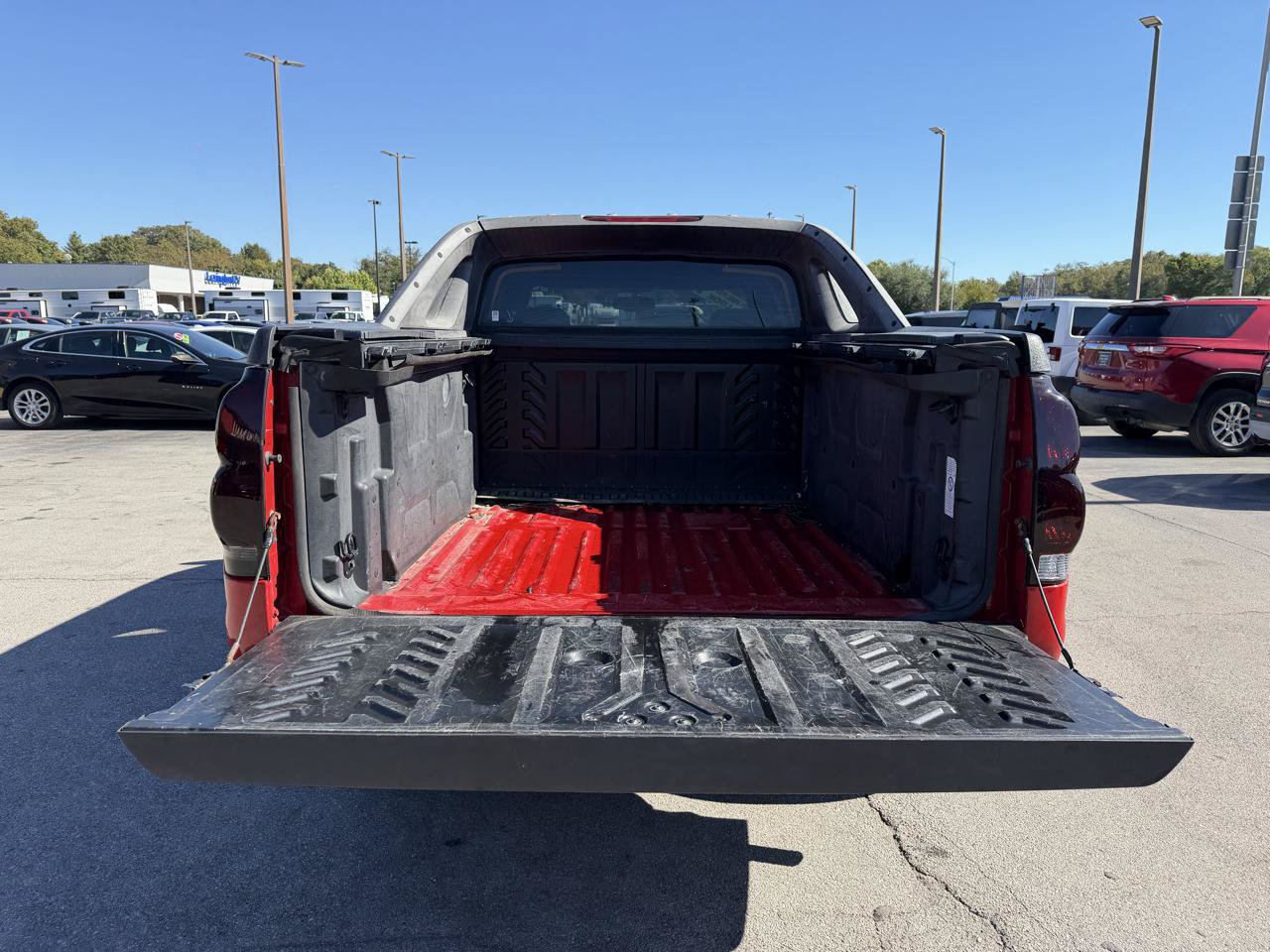 Used 2004 Chevrolet Avalanche 2WD image 11