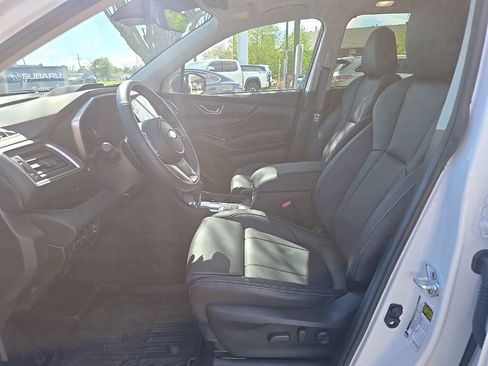 Used 2025 Subaru Ascent Limited w/ Popular Package #2 image 15