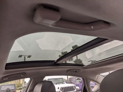 Used 2020 Genesis G80 5.0 Ultimate image 17