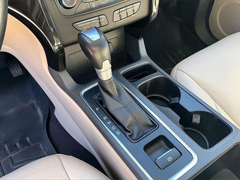 Used 2017 Ford Escape Titanium w/ Equipment Group 301A image 11