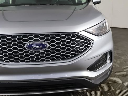 Used 2023 Ford Edge SEL w/ Convenience Package AWD/4WD image 13