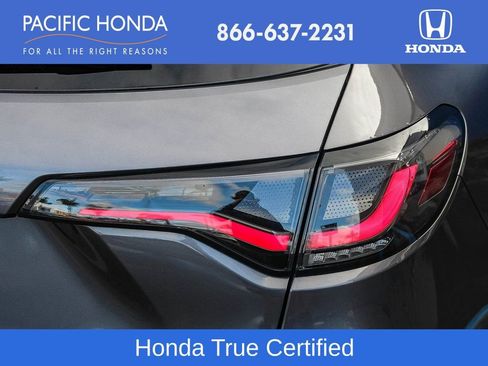 Used 2024 Honda HR-V EX-L image 7