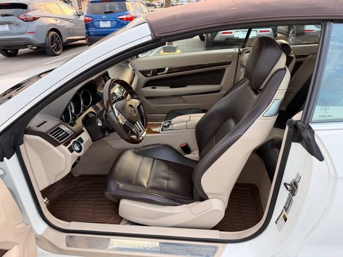 Used 2016 Mercedes-Benz E 400 Cabriolet image 4