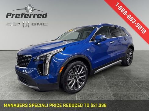 Certified 2021 Cadillac XT4 Premium Luxury w/ Cold Weather Package image 12