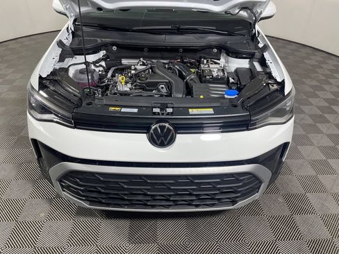 New 2026 Volkswagen Taos SE AWD/4WD image 25
