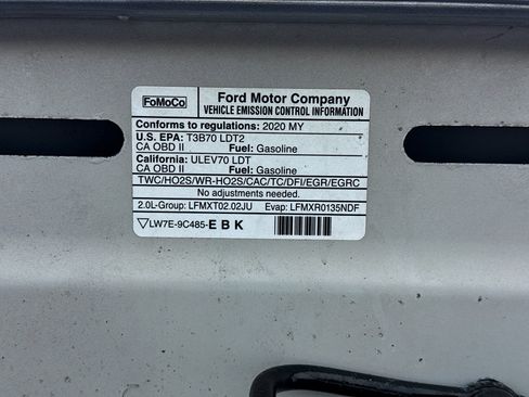 Used 2020 Ford Edge Titanium w/ Equipment Group 301A image 22