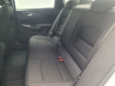 Used 2024 Chevrolet Malibu LS FWD image 18