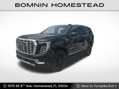 Used 2025 GMC Yukon Denali w/ Sun & Power Step Package