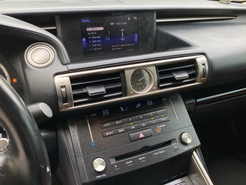 Used 2015 Lexus IS 250 AWD w/ Premium Package image 27