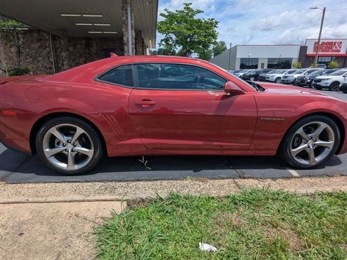 Used 2014 Chevrolet Camaro LT w/ RS Package RWD image 8