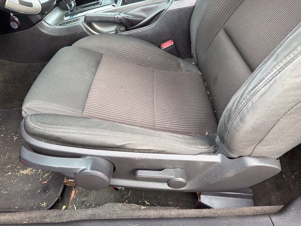 Used 2014 Ford Mustang Convertible RWD image 12
