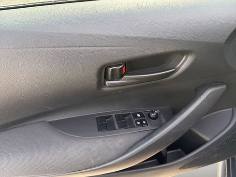 Used 2024 Toyota Corolla LE FWD image 10