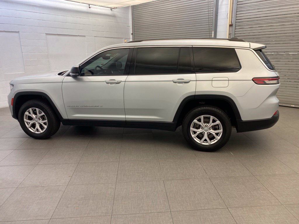 Used 2021 Jeep Grand Cherokee L Limited AWD/4WD image 8