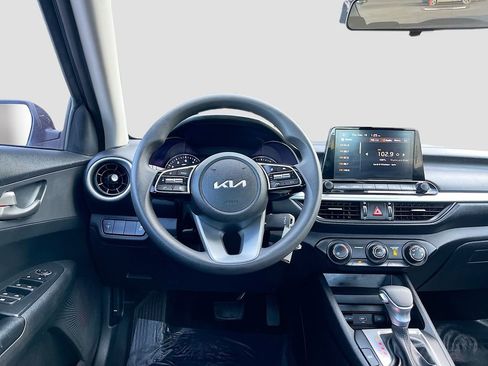 Used 2024 Kia Forte LXS image 21