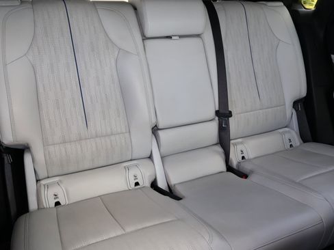 Used 2024 Cadillac Lyriq Luxury RWD image 24