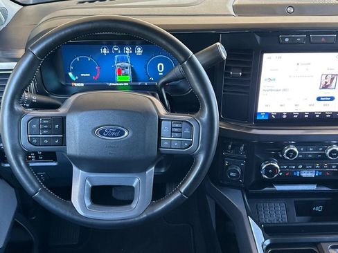 Used 2024 Ford F250 Lariat AWD/4WD image 11