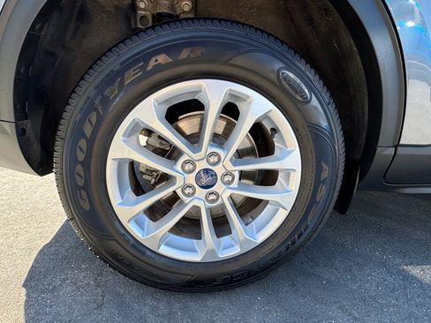 Used 2022 Ford Escape SE w/ Convenience Package image 14