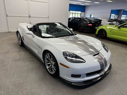 Used 2013 Chevrolet Corvette Grand Sport w/ 4LT Preferred Equipment Group image 4