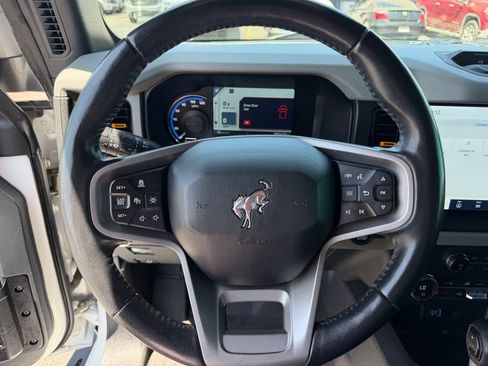 Used 2023 Ford Bronco Badlands AWD/4WD image 24
