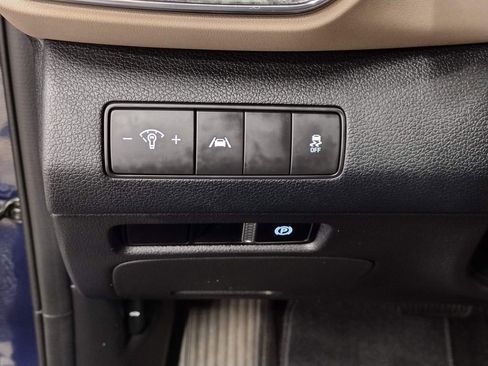 Certified 2023 Hyundai Santa Fe SE image 24