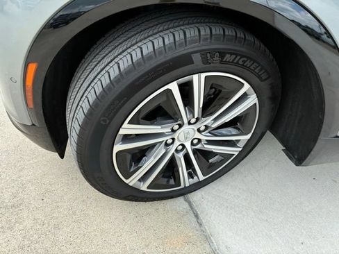 Used 2024 Cadillac Lyriq Luxury w/ LPO, Floor Liner Package AWD/4WD image 11
