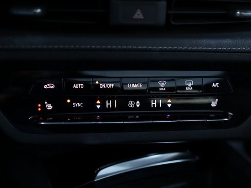 Used 2023 Buick Envision Essence w/ Sport Touring Package image 15