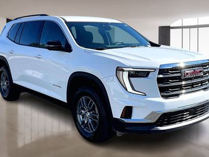 Used 2025 GMC Acadia Elevation