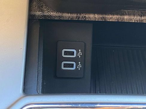 Used 2019 Ford F250 Lariat w/ Lariat Ultimate Package AWD/4WD image 30