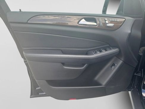 Used 2018 Mercedes-Benz GLE 350 image 14