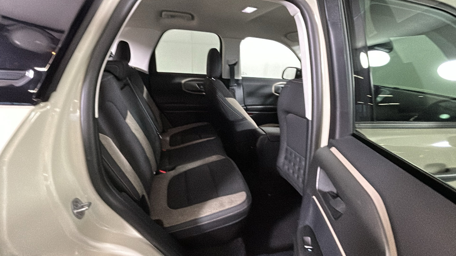 Used 2025 Ford Bronco Sport Big Bend AWD/4WD image 32