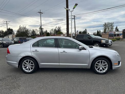 Used 2011 Ford Fusion SEL w/ Moons & Tunes Pkg FWD image 5