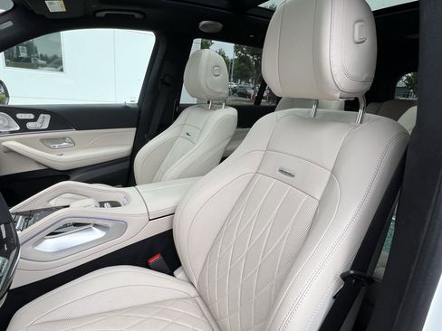 Certified 2025 Mercedes-Benz GLS 63 AMG 4MATIC image 16