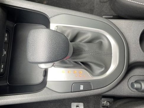 Certified 2023 Kia Forte LXS image 12