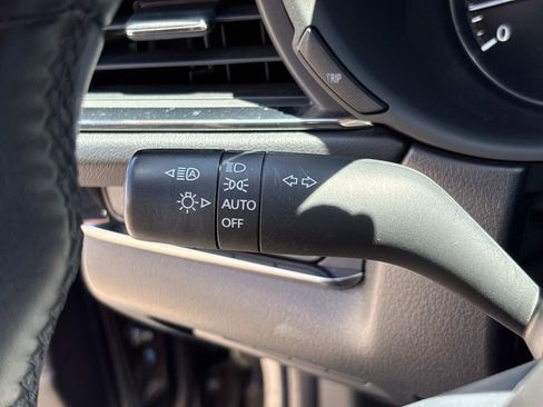 Used 2022 MAZDA CX-30 AWD 2.5 S w/ Premium Package image 27