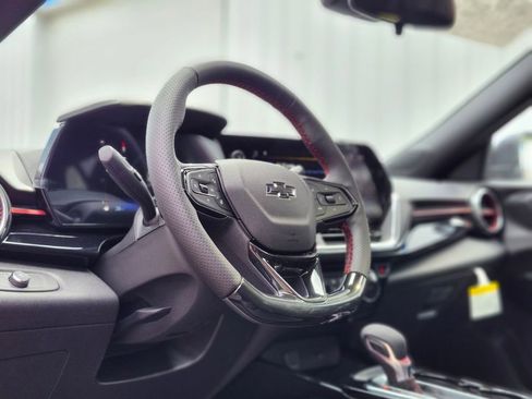 New 2026 Chevrolet Trax RS w/ Sunroof Package image 17