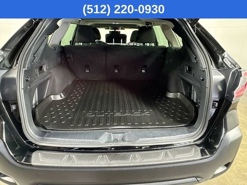 Certified 2025 Subaru Outback Premium w/ Popular Package #1 AWD/4WD image 33