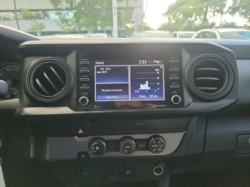 Used 2022 Toyota Tacoma SR w/ SR Convenience Package RWD image 19