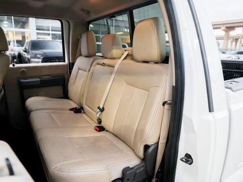 Used 2012 Ford F250 Lariat w/ Lariat Interior Pkg image 41