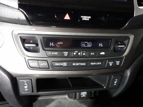 Used 2018 Honda Pilot EX-L image 22