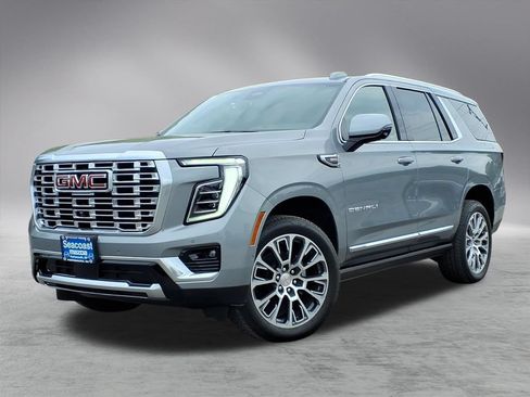 Used 2026 GMC Yukon Denali w/ Sun & Power Step Package AWD/4WD image 1