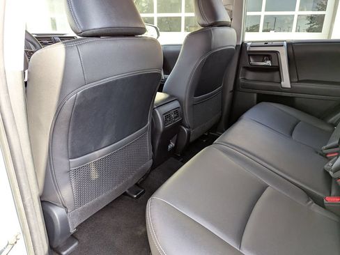 Used 2022 Toyota 4Runner TRD Sport w/ Technology Package AWD/4WD image 43