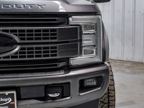 Used 2017 Ford F250 Platinum w/ Platinum Ultimate Package image 50