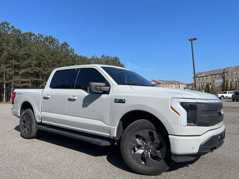 Used 2024 Ford F150 Lightning Flash image 1
