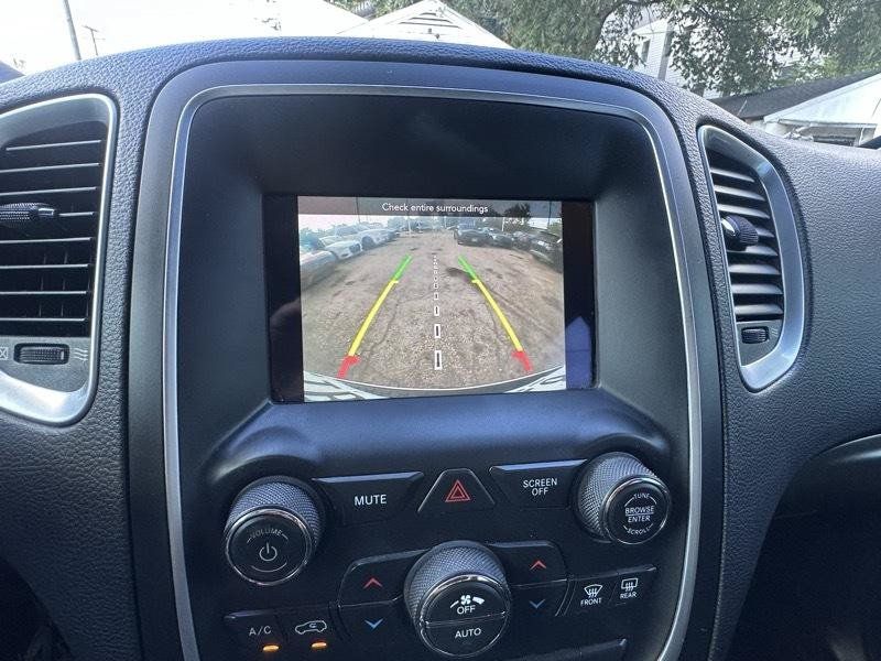 Used 2020 Dodge Durango SXT w/ 3rd Row Seating Group RWD image 16