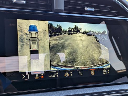 New 2026 GMC Sierra 1500 AT4 w/ AT4 Premium Package image 21