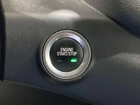 Used 2024 GMC Terrain SLT FWD image 26