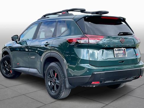 New 2026 Nissan Rogue SV image 12