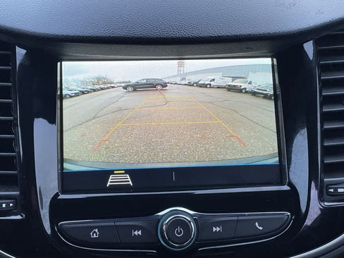 Used 2019 Chevrolet Trax LT w/ LT Convenience Package image 23